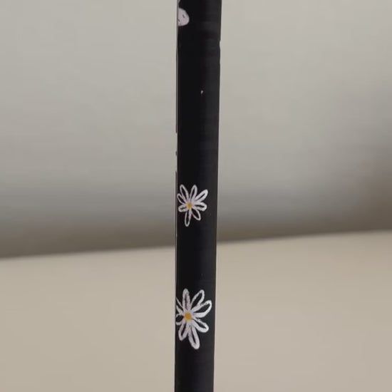 Video of chalk flower pen spinning 